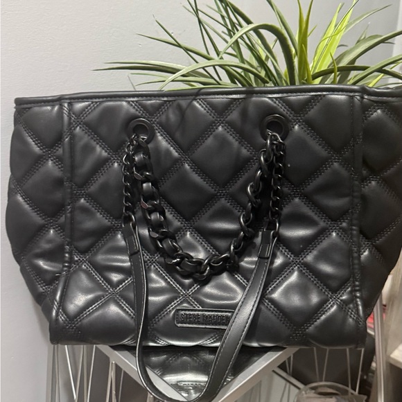 Steve Madden Handbags - Steve Madden Quilted Black Tote with Chain Straps